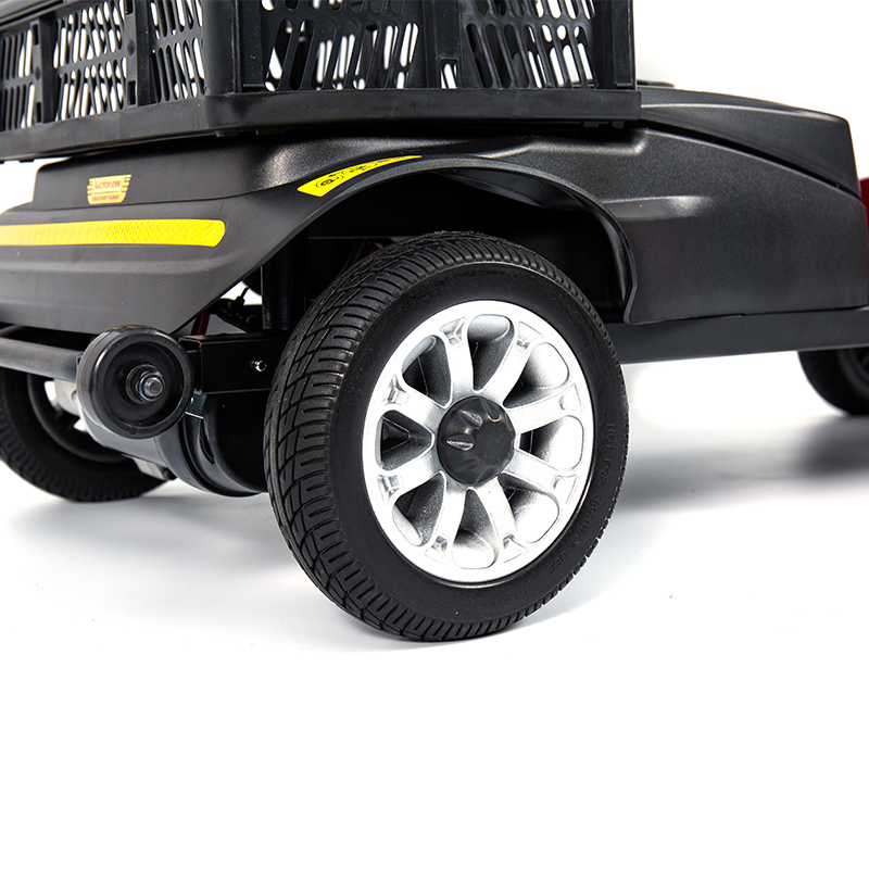 YL-02 Scooter per disabili leggero a 4 ruote per anziani, dotato di sedile girevole a 360°